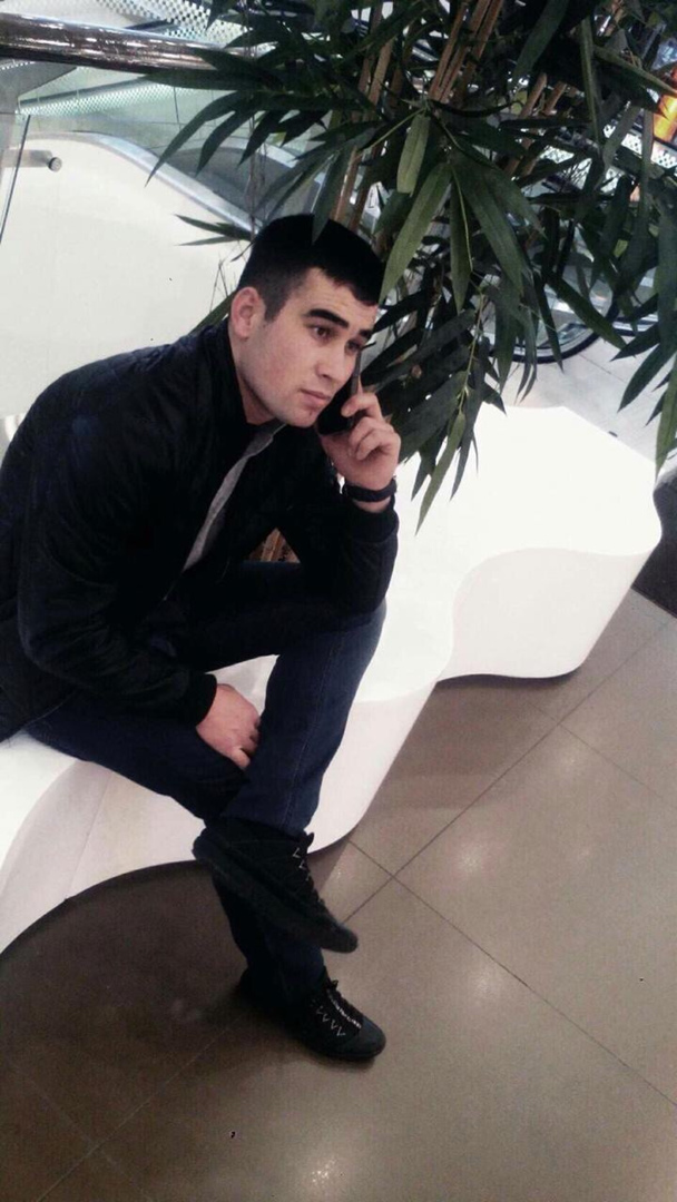 24-80 Ramzan Ganiev